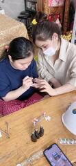 Đào tạo học viên làm móng tại helen nails beauty